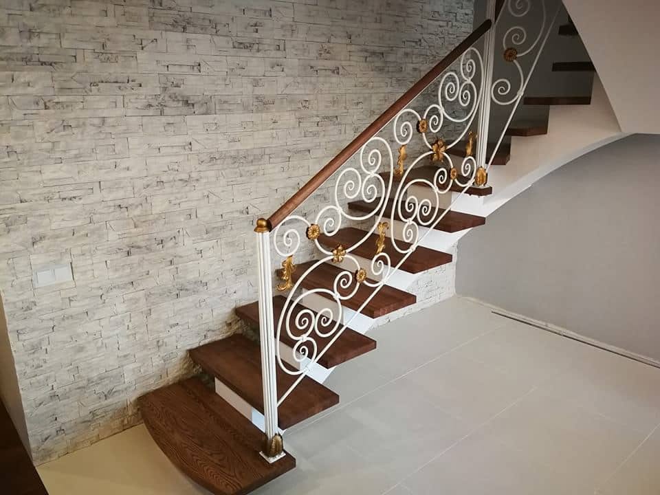Laiptų turėklų pavyzdys